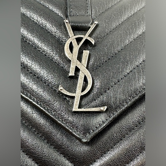 YSL College Medium Black in Quilted Leather Silver Hardware Used - Picture 15 of 16